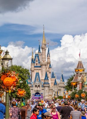 043 Disney Halloween.jpg