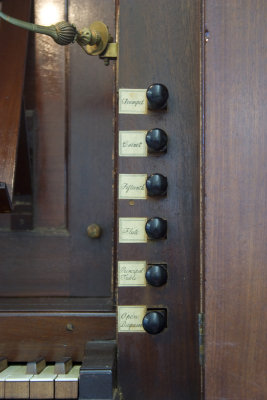Snetzler drawknobs: right jamb 