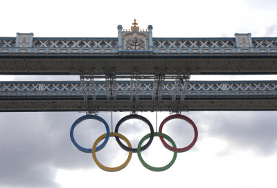 Olympics sign hanging from London Bridge