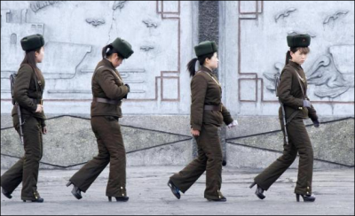 DPRK_SoldiersY20130411.PNG
