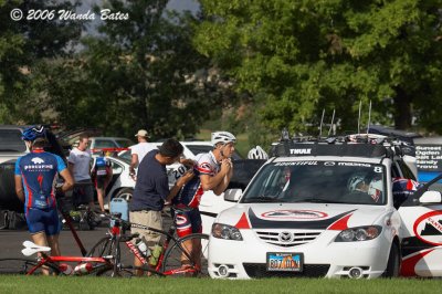 Canyon Bicycle Team Getting Ready.jpg