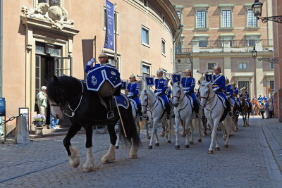 1972 Stockholm Palace Change of Guards.jpg