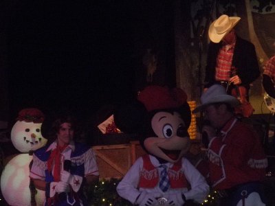 Disney Orlando Day  3-Mickey's Back Yard BBQ4