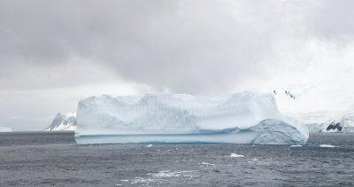 Iceberg Panorama after Peterman Island