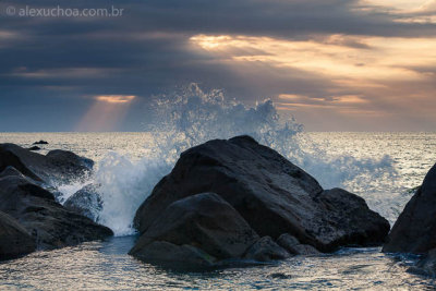 Ponta-das-Campanhas-Praia-Armacao-Florianopolis-120424-0656.jpg