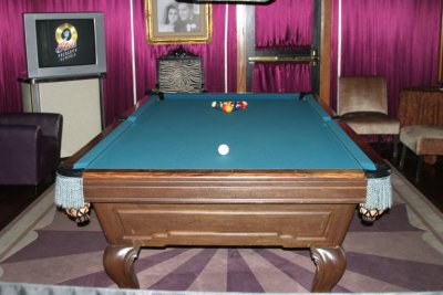 The pool table that Elvis and the Beatles played on