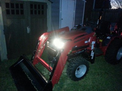 tractor_front.jpg