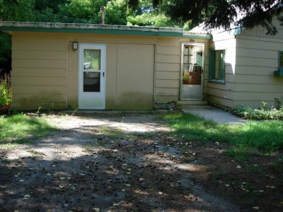 garaged bedrooms.jpg