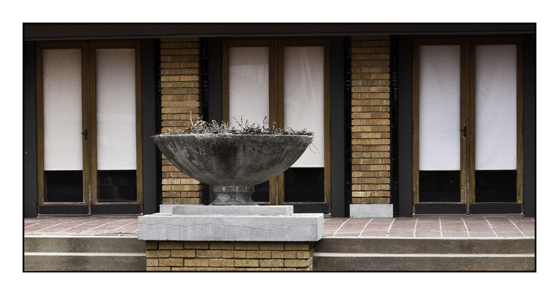 Allen- Lambe detail, adjacent to the  pool