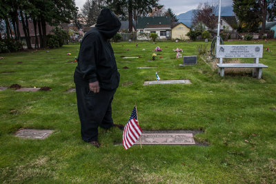 Nov 27 2012 Cascade Locks Cemetery-007.jpg