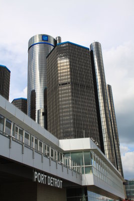 General Motors Headquarters Renaissance Center Downtown Detroit Michigan (1).JPG