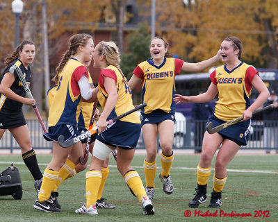 Queen's vs Waterloo 04618 copy.jpg