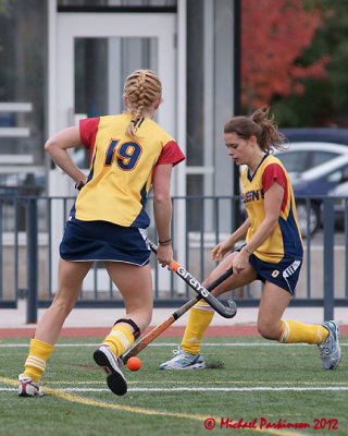 Queen's vs Waterloo 04637 copy.jpg
