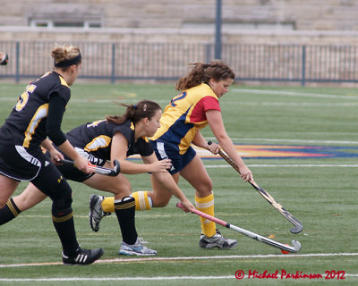 Queen's vs Waterloo 04677 copy.jpg