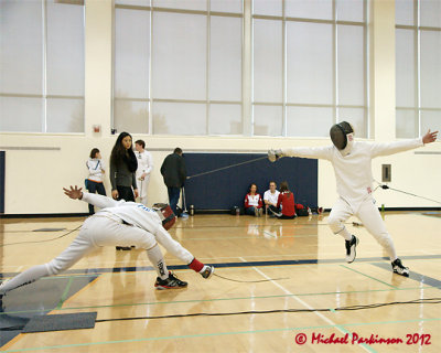 Queen's Fencing 05353 copy.jpg