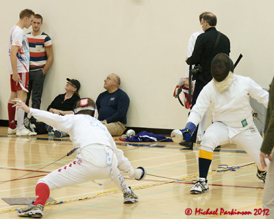 Queen's Fencing 02808 copy.jpg