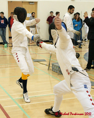 Queen's Fencing 05467 copy.jpg