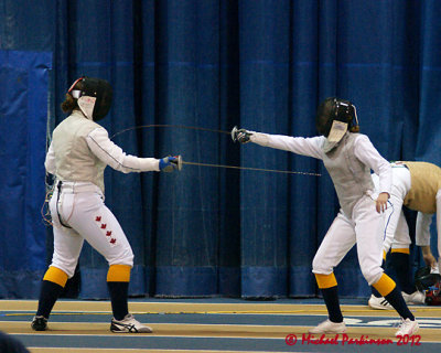 Queen's Fencing 05878 copy.jpg