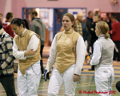 Queen's Fencing 05975 copy.jpg