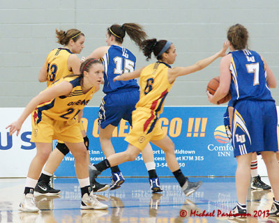 Queen's vs Laurentian 02997 copy.jpg