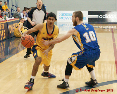 Queen's vs Laurentian 07102 copy.jpg
