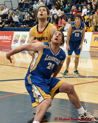 Queen's vs Laurentian 07210 copy.jpg