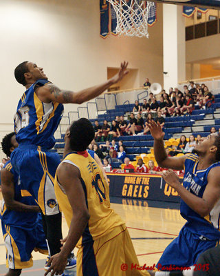 Queen's vs Laurentian 07360 copy.jpg