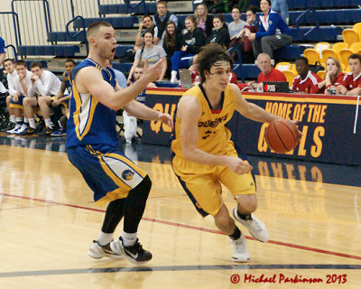 Queen's vs Laurentian 07407 copy.jpg