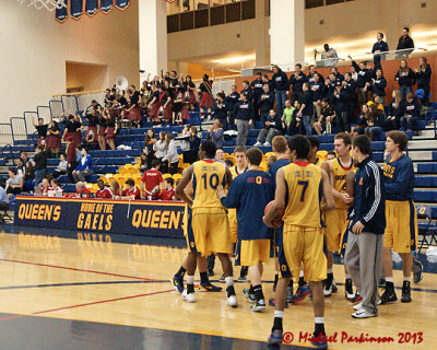 Queen's vs Laurentian 07431 copy.jpg