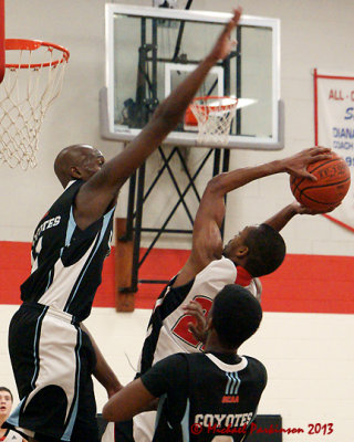 St Lawrence vs LaCité 08724 copy.jpg