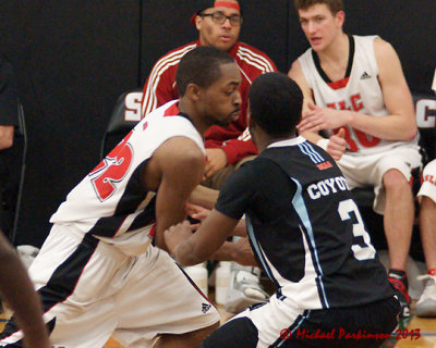 St Lawrence vs LaCité 04000 copy.jpg