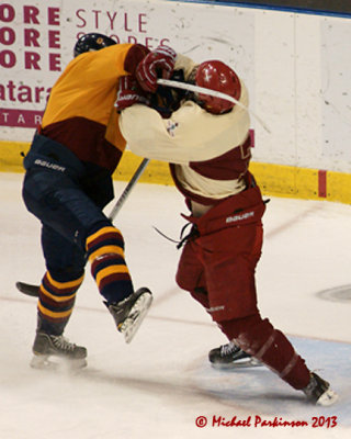 Queen's vs Royal Military College 09572 copy.jpg