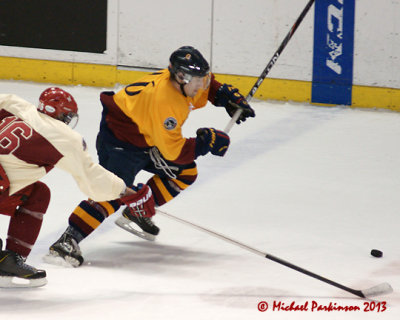 Queen's vs Royal Military College 09649 copy.jpg