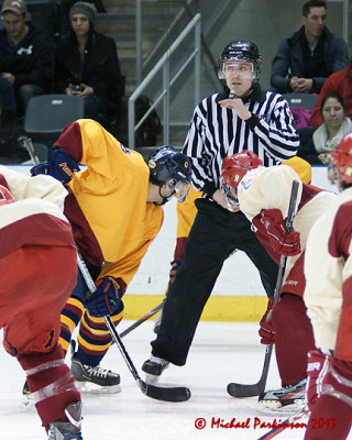 Queen's vs Royal Military College 09676 copy.jpg