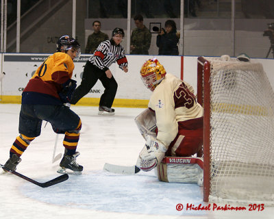 Queen's vs Royal Military College 09684 copy.jpg