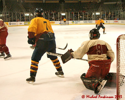 Queen's vs Royal Military College 09802 copy.jpg