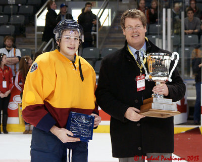 Queen's vs Royal Military College 09852 copy.jpg