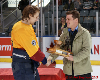 Queen's vs Royal Military College 09856 copy.jpg
