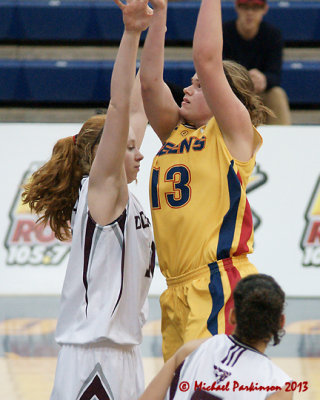 Queen's vs Ottawa 05102 copy.jpg