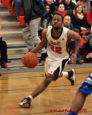 St Lawrence vs Algonquin 00879 copy.jpg