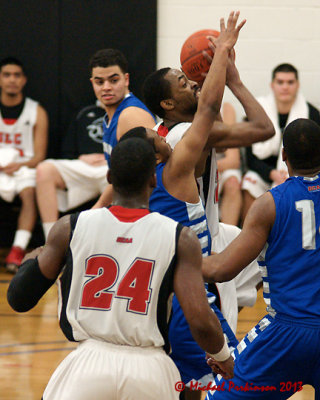 St Lawrence vs Algonquin 05786 copy.jpg