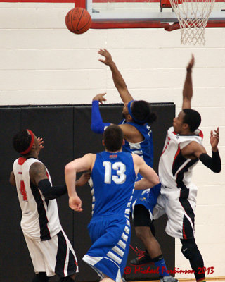 St Lawrence vs Algonquin 05818 copy.jpg