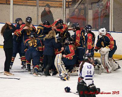 Queen's vs Western 01819 copy.jpg