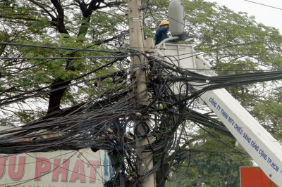 Day-13-Street-Wires.jpg