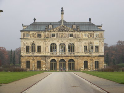 Dresden - Large garden ...