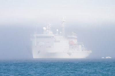 Akademik Sergi Vavilov-6.jpg
