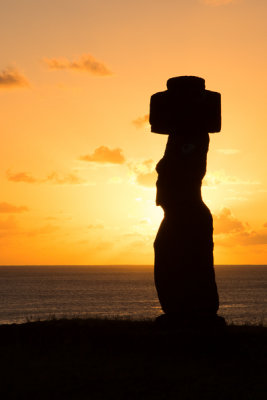 Ahu Tahai Sunset-1.jpg