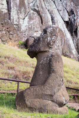 Ranu Raraku-18.jpg