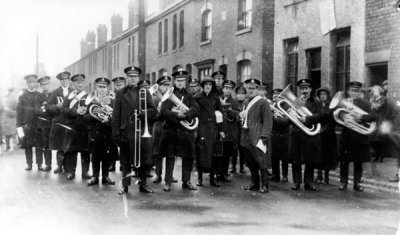 1923 - Burton Citadel Band @ the Open Air in Brownhills (Bandmastet Charlie Teat)