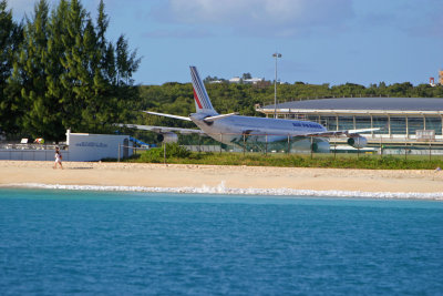 Air France (F-GNIG) Airbus A340 @ St Maarten, Netherlands Antilles